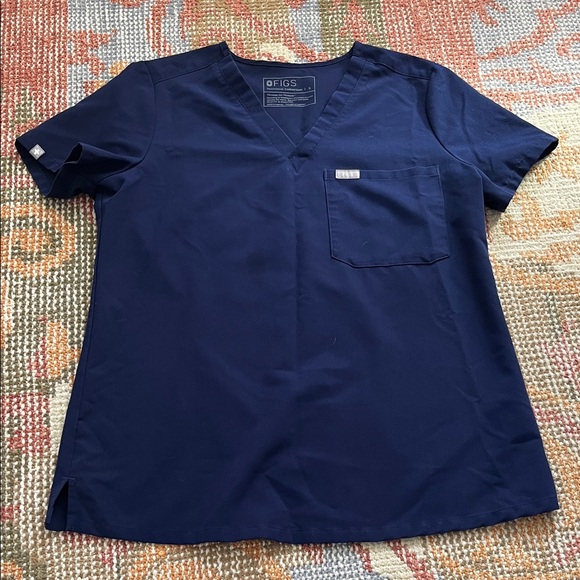 Figs Tops - Figs Women’s Navy Scrub Short Sleeve Top Size Small